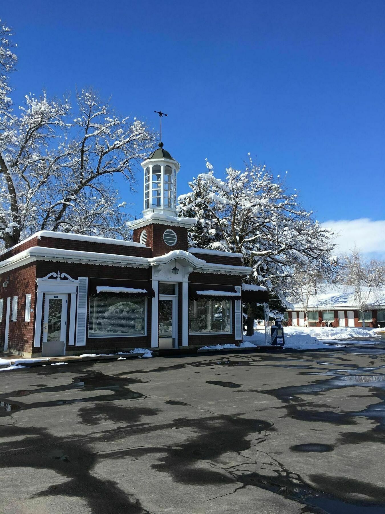 鲍格汽车旅馆-贝斯特韦斯特定留典藏酒店 洛根 外观 照片